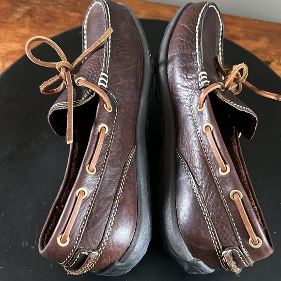 LL Bean Handsewn Moccasins, Camp Moc NWOB - Picture 13 of 17